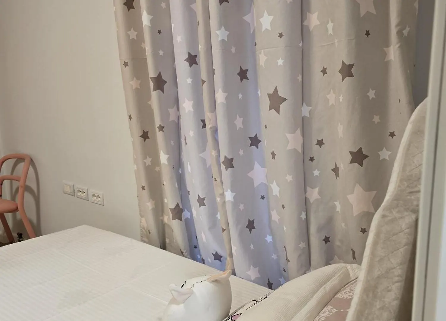 Shtepia E Daves 3Bdr & Parking Apartamento Tirana